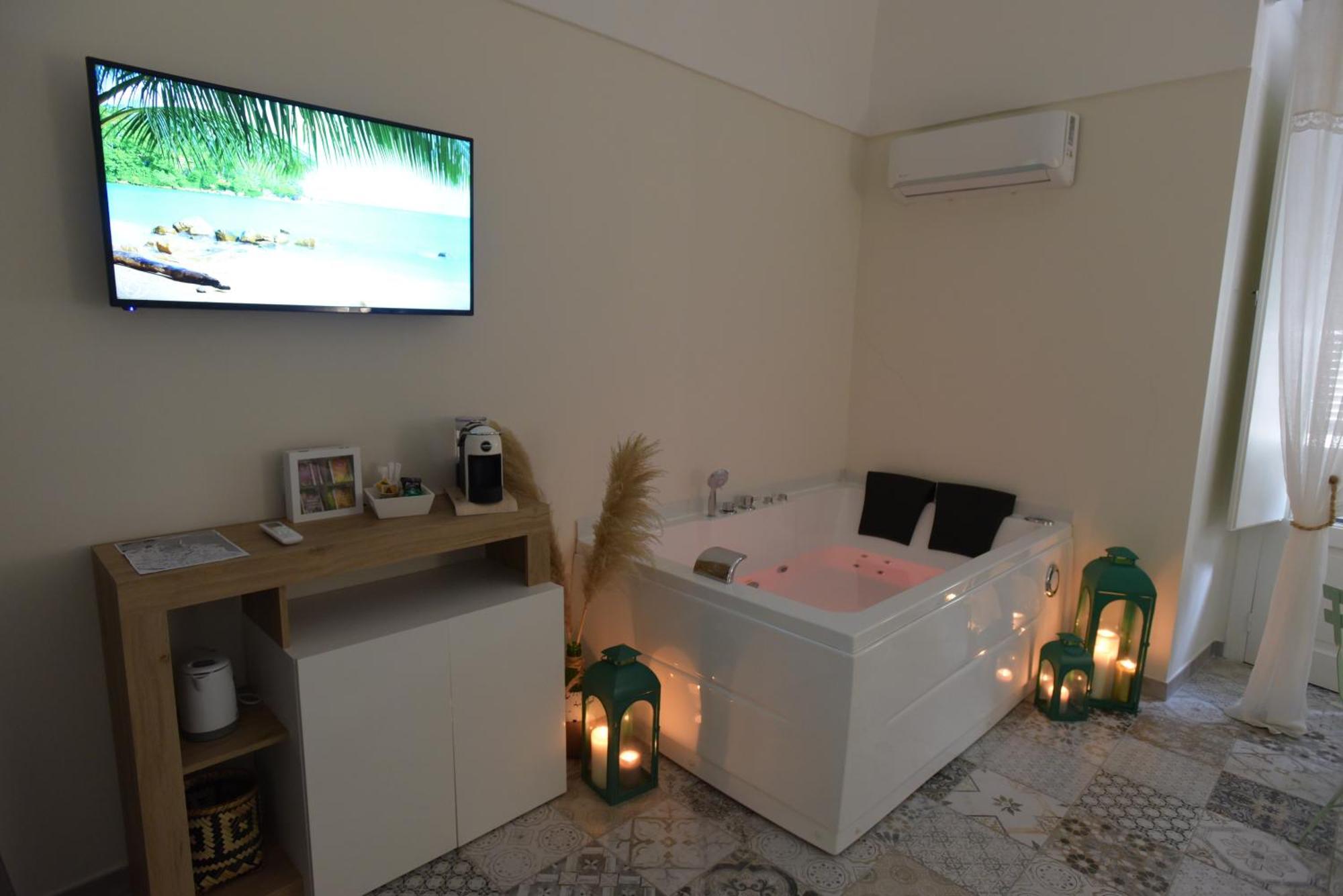 Cittadella28 Like At Home Trani Exterior foto