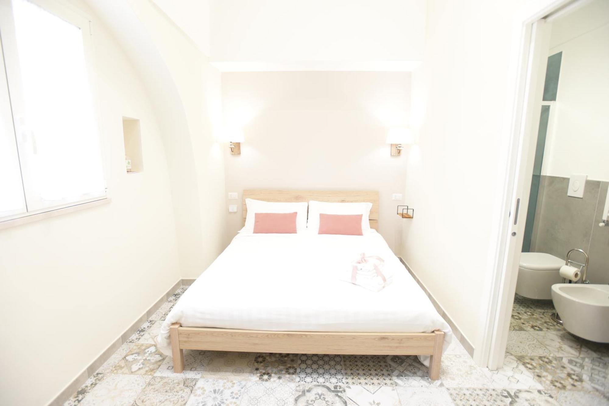 Cittadella28 Like At Home Trani Exterior foto